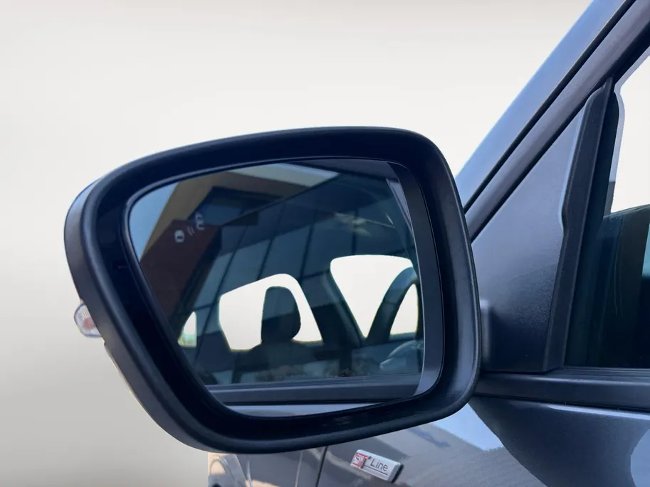 Ford Kuga 2.5 PHEV ST-Line 225PK | Head Up Display | Adaptieve Cruise Control | Winter Pack | LED | BLIS | Camera voor en achter | Navigatie | Privacy Glass