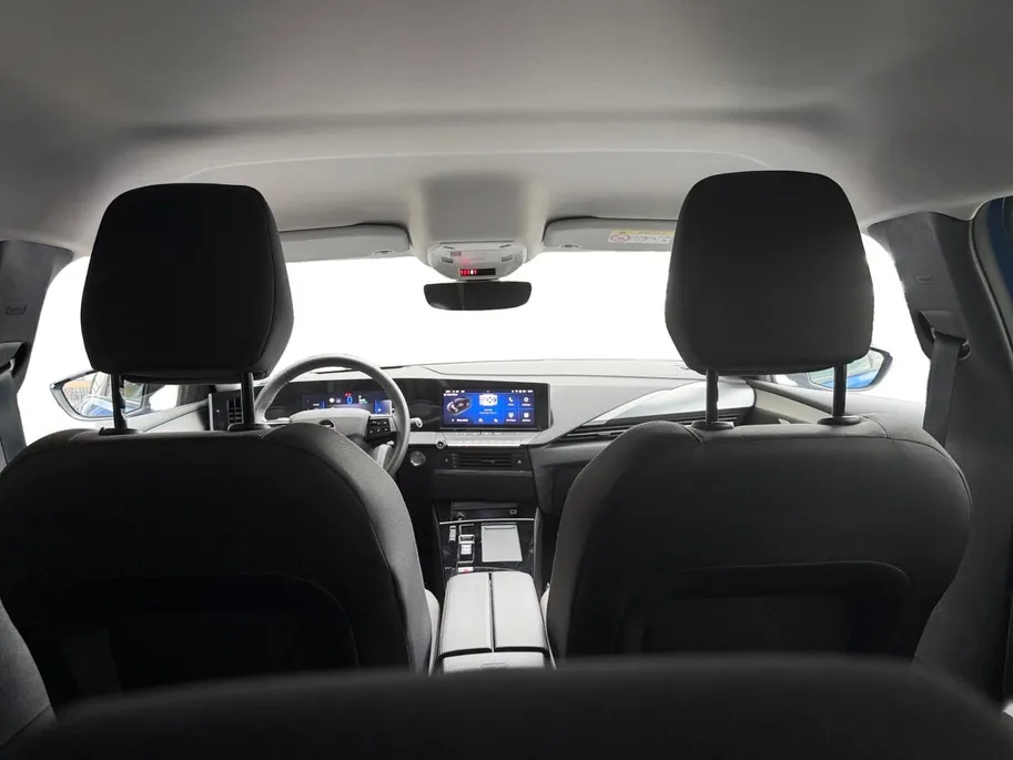 Opel Astra 1.6 Hybrid Business Edition | Stoel/Stuur Verwarming | AGR Stoelen! | CARPLAY!