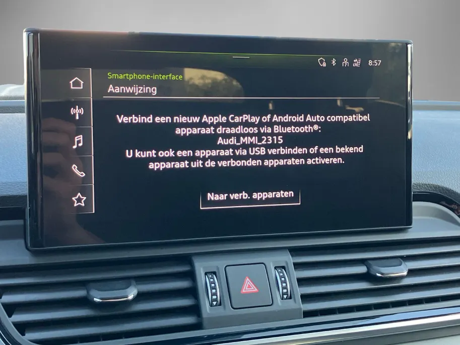 Audi Q5 Sportback 50 TFSIe 220kW/299PK S Line · Panoramadak · Camera · Apple/Android Car Play · Stoelverwarming · Drive select · Leder/stof