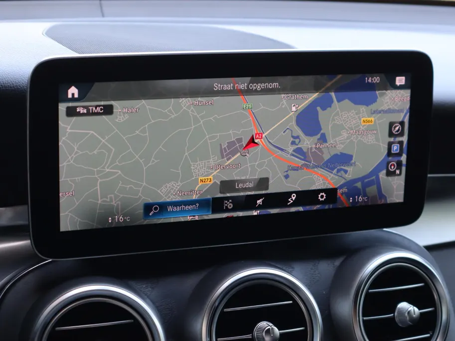 Mercedes-Benz GLC 300e 4MATIC Business Solution AMG l Achteruitrij camera l Cruise controle l Electrische achterklep