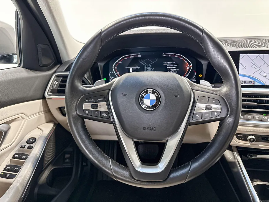 BMW 3 Serie Touring 330i Business Edition Plus High Executive
