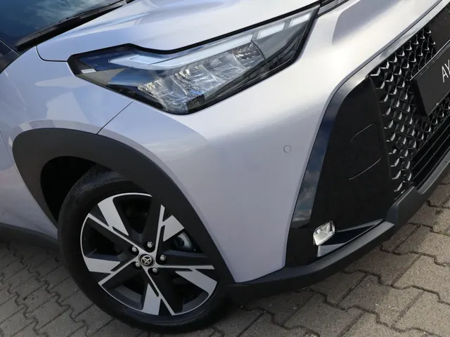 Toyota Aygo X Hybrid 115 pulse | V+A Parkeersensoren | Apple/Anrdoid Carplay |