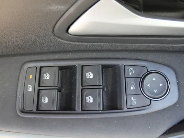Dacia Duster 1.6 Hybrid 140 Extreme *DEMONSTRATIEWAGEN*