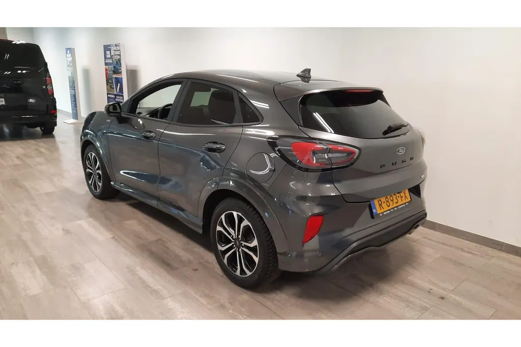 Ford Puma 1.0 EcoBoost 125PK Hybrid ST-Line X | Winter Pack | Driver Assistance Pack | Adap. Cruise | All Season banden |