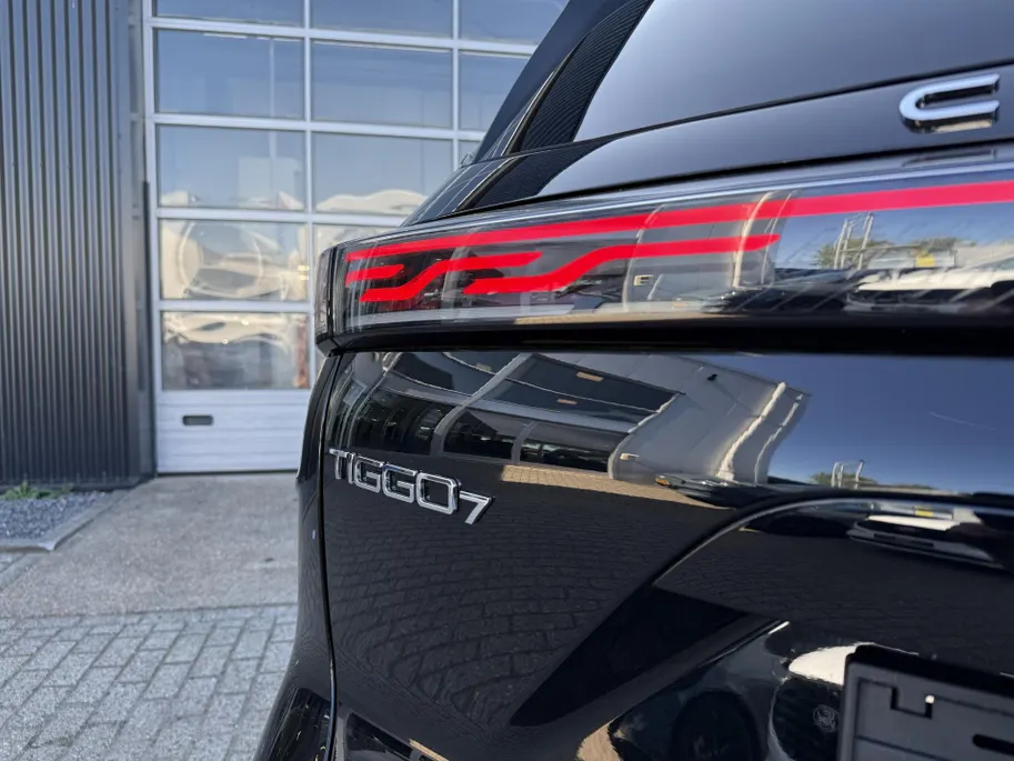 Chery Tiggo 7 Unique PHEV Panoramadak | Stoelverwarming en koeling | BLIS | Apple Carplay & Android Auto | 7 jaar garantie