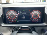 Hyundai Inster Evolve 49 kWh | Nieuw | Uit voorraad leverbaar | Zeer compleet | 360 km range | 360 graden camera | Hyundai Rotterdam - Noord |