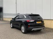 Ford Kuga 2.5 PHEV 225 pk Titanium Winter Pack - Draadloos opladen telefoon Origineel NL auto met weinig km.