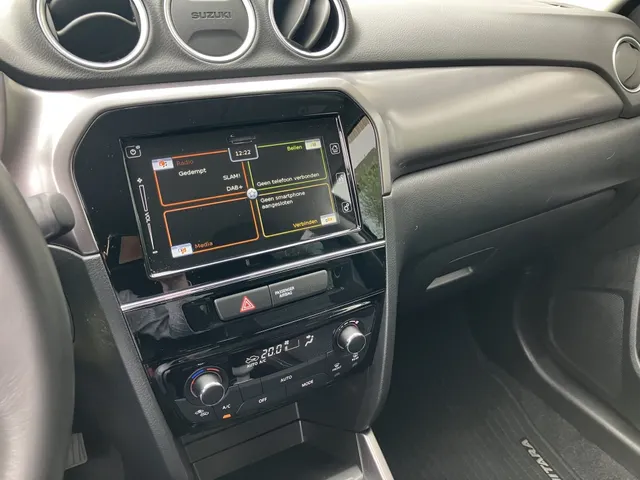 Suzuki Vitara 1.4 B.jet Select | Trekhaak | Adap cruise | Blindspot (21333km!)