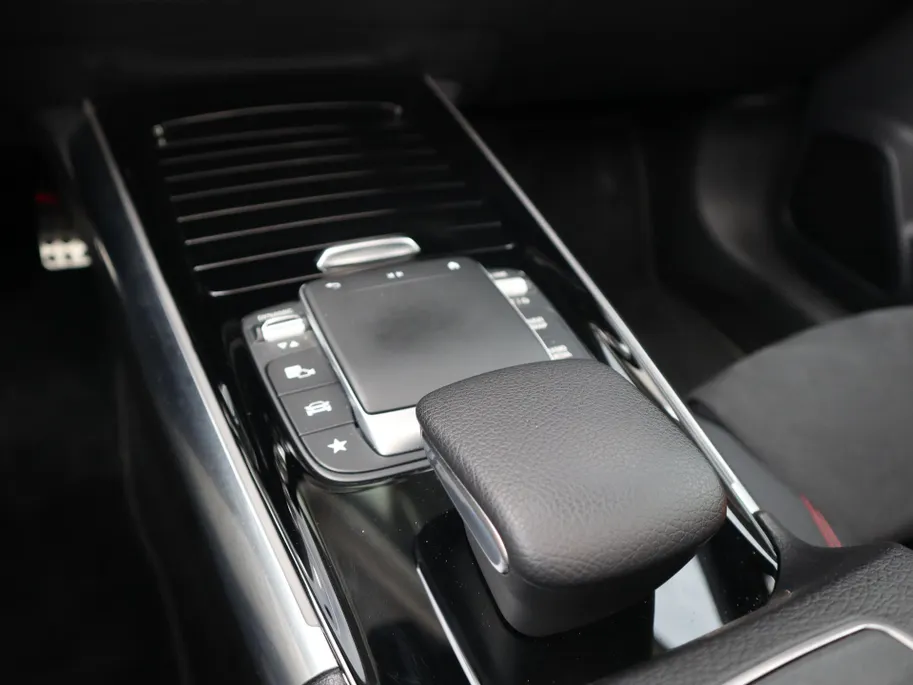 Mercedes-Benz GLA 250 e Business Solution AMG Limited l Memory l Nightpakket l Keyless l Panoramadak