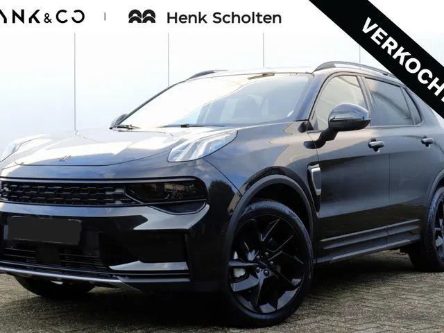 Lynk & Co 01
