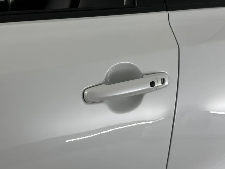 Suzuki Vitara 1.4 Boosterjet Smart Hybrid Style Automaat | Leder/Alcantara | Adaptieve Cruise Control | Apple Carplay/Android Auto