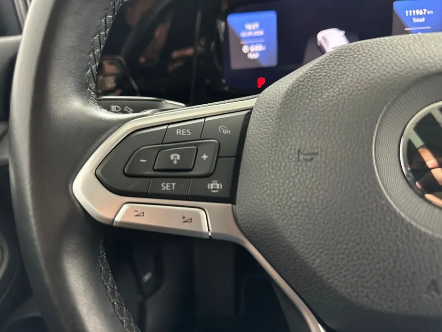 Volkswagen Golf 1.5 eTSI Style DSG Automaat | Panoramadak | Elektrische stoel | Adaptieve Cruise Control