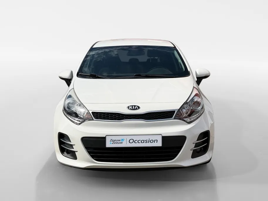 Kia Rio 1.2 CVVT ExecutiveLine Navigatie| Stoel verwarming| Camera| Lichtmetalen velgen| donker getint glas| Climate Control
