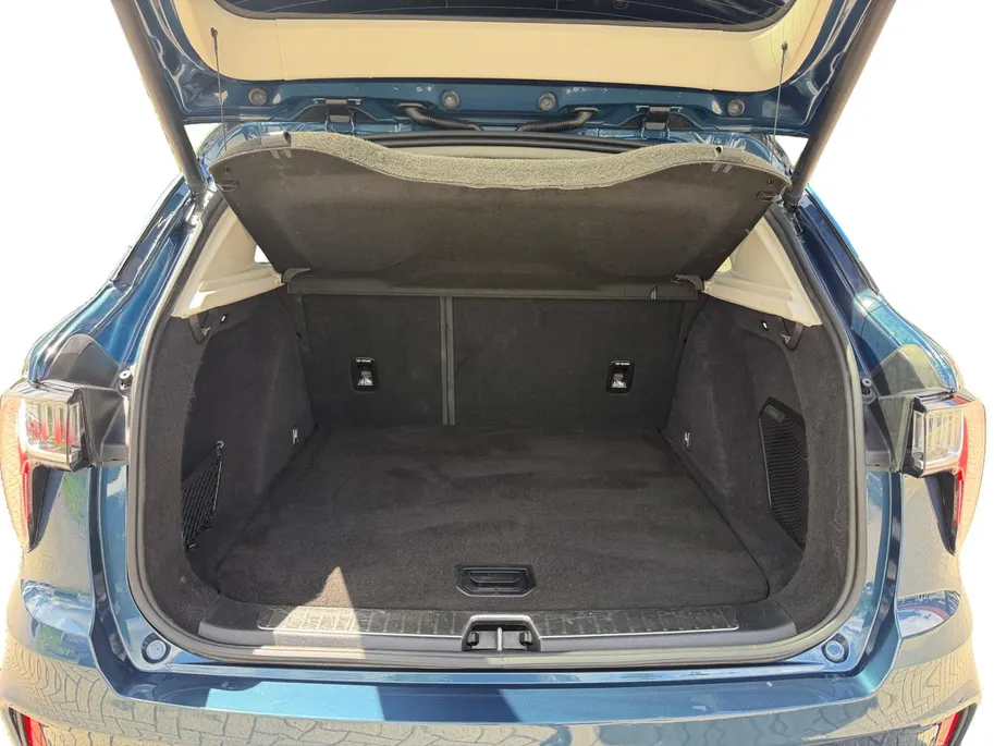 Lynk & Co 01 1.5 | Plug-in hybrid | 1800kg Trekgewicht | 69km Elek. Actieradius | Apple Carplay/Android Auto | BLISS | Panoramadak | 360° Camera | 12 Maanden BOVAG Garantie |