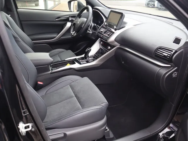 Mitsubishi Eclipse Cross 2.4 PHEV Executive AdaptiveCruise | Apple/AndroidAuto | AllSeaso