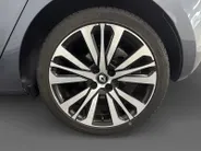 Renault Clio 1.0 TCe Initiale Paris NAVI AIRCO 360CAMERA BOSE SPEAKERS STOELVERWARMING LEER CRUISE CONTROLE APPLE CARPLAY ANDROID AUTO LM VELGEN DE ALLERMOOISE UITVOERING