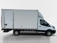 Ford E-Transit 425 CC 68 kWh 184 pk L4 met Gesloten laadbak, laadklep (750 kg), dakspoiler en zijdeur | Achteruitrijcamera | Laadvermogen 1.347 kg