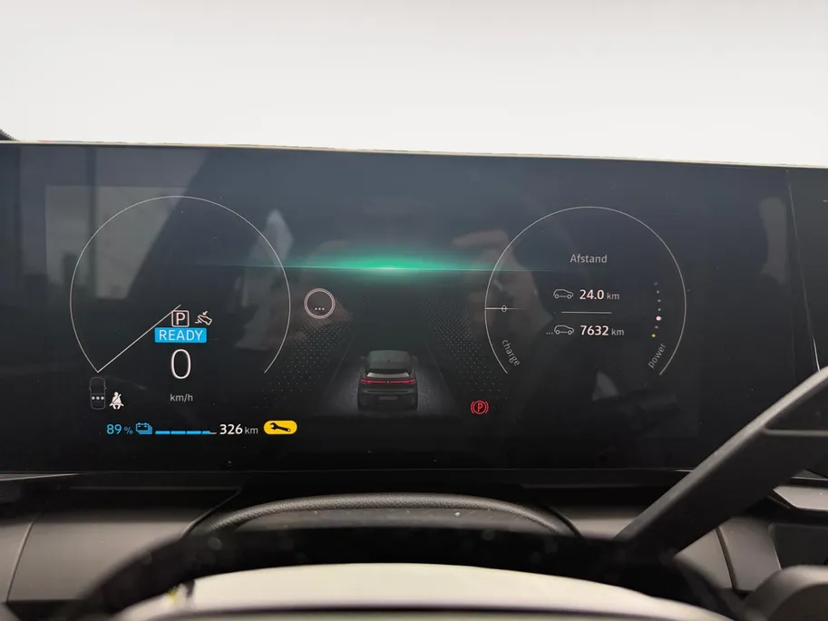Renault Megane E-Tech EV60 Optimum Charge Evolution * automaat * 220 pk * Long Range * lm velgen * lagen km stand *
