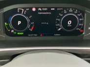 Volkswagen Tiguan 1.4TSIeHybrid 180kW/245PK R-Line Black Style · Panoramadak · Trekhaak · 360°Camera + Parkeersensoren ·