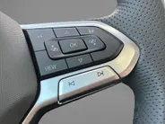 Volkswagen Golf 1.5eTSI/150PK R-Line Black Style · Panoramadak · Harman/Kardon sound · Apple/Android Car Play · Camera · Garantie t/m 14-09-2030 of 100000km.