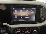 Renault Twingo 0.9 TCe Intens AUTOMAAT NAVI APPLE CARPLAY ANDROID AUTO LM VELGEN 5 DEURS ZEER LEUKE AUTO MET PAS 31000KM DEALER ONDERHOUDEN 1E EIGENAAR