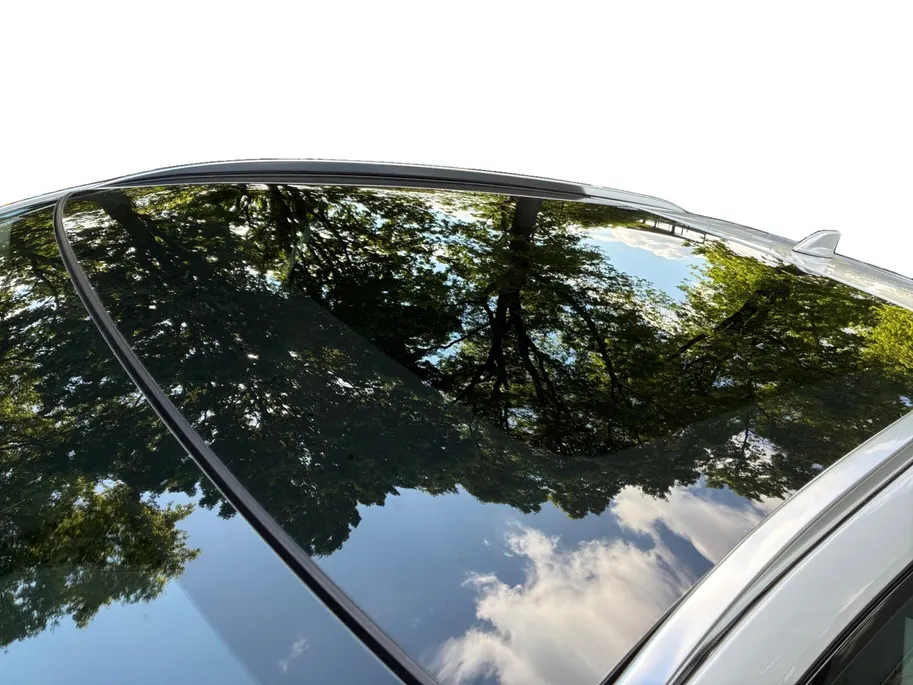 Nissan QASHQAI N Connecta Navi | Pano dak | LM Velgen |
