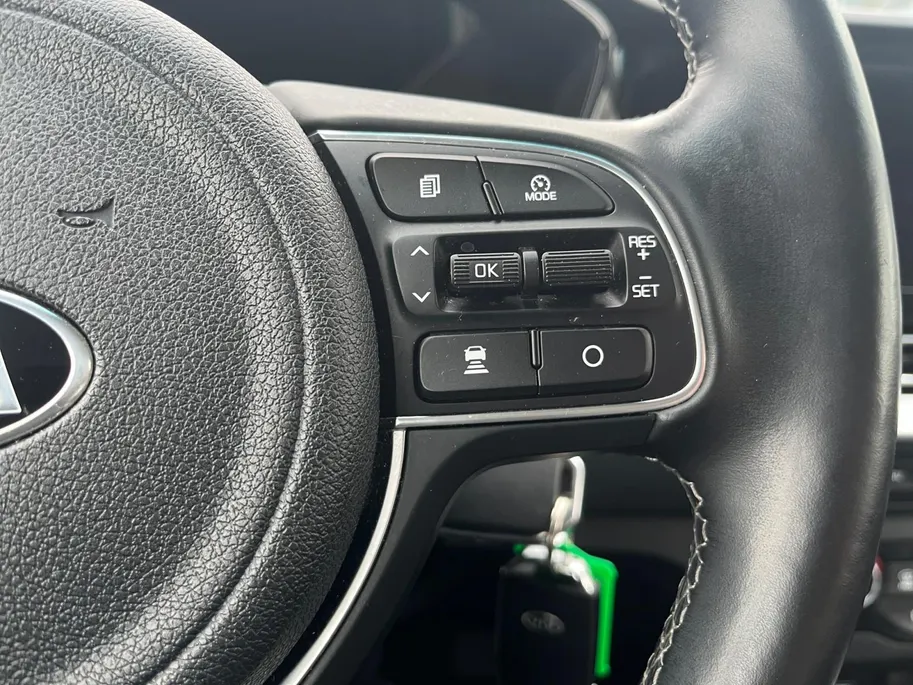 Kia Niro 1.6 GDi PHEV DynamicLine | Stoel- en stuurverwarming | Adaptieve Cruise Control | Parkeercamera | Dealeronderhouden | Climate Control