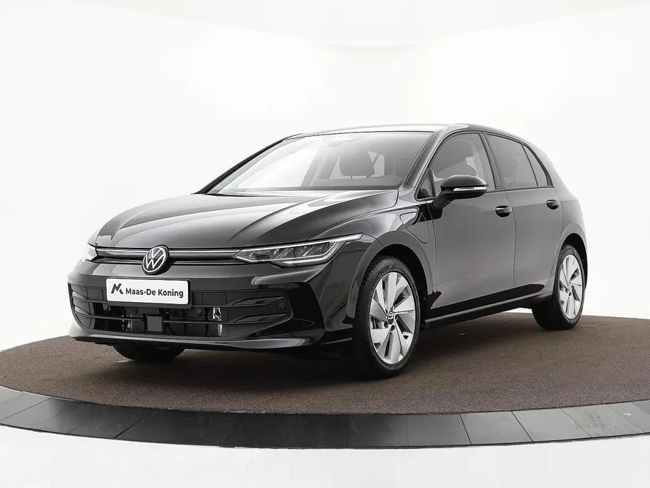 Volkswagen Golf Life Edition 1.5 eHybrid 204 PK 6 versn. DSG · Achteruitrijcamera · Draadloze telefoonlader · Prijs is inclusief inruilpremie · MEGA SALE