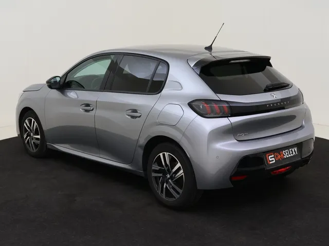 Peugeot 208 1.2 PureTech Allure Navi via Carplay | Cruise Control
