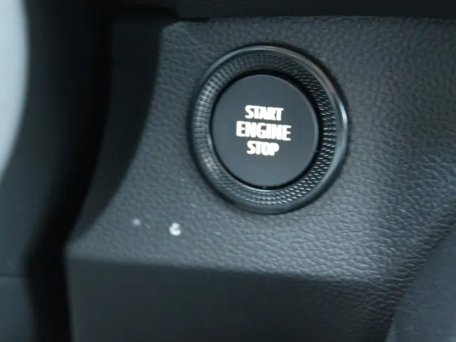 Dacia Jogger 1.8 hybrid 155 limited edition 7p. | Navigatie | Climat | Sensoren en camera | Lm velgen  | DEMONSTRATIE AUTO, VRAAG NAAR BESCHIKBAARHEID |