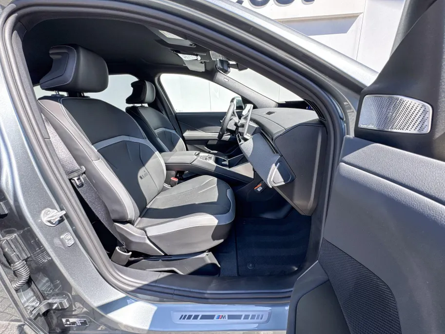 BMW iX3 40 eDrive