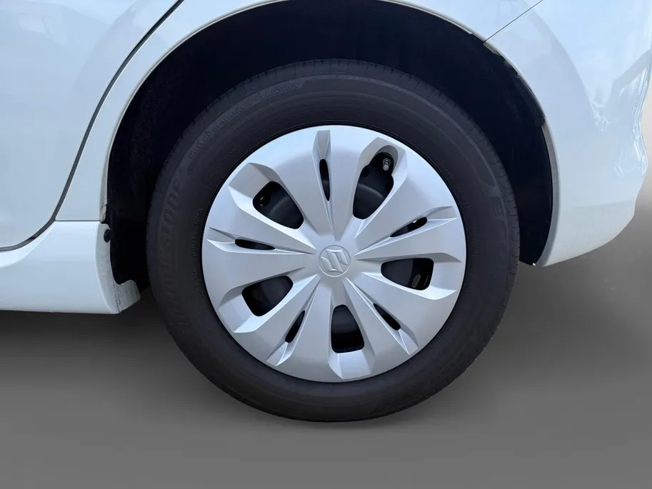 Suzuki Swift 1.2 Comfort Smart Hybrid | Navigatie | Airco | Zeer nette auto | Tot 10 jaar garantie!