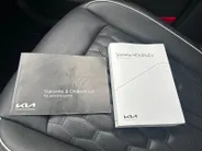 Kia Sorento 1.6 T-GDI Hybrid 2WD ExecutiveLine 5p. | Apple Carplay / Android Auto | Navigatiesysteem | Elektrisch Verstelbare Voorstoelen | Bestuurdersstoel met Geheugen | Elektrisch Schuif / Kanteldak | Elektrisch Bedienbare Achterklep | Stoelverwarming + Stoelkoeli