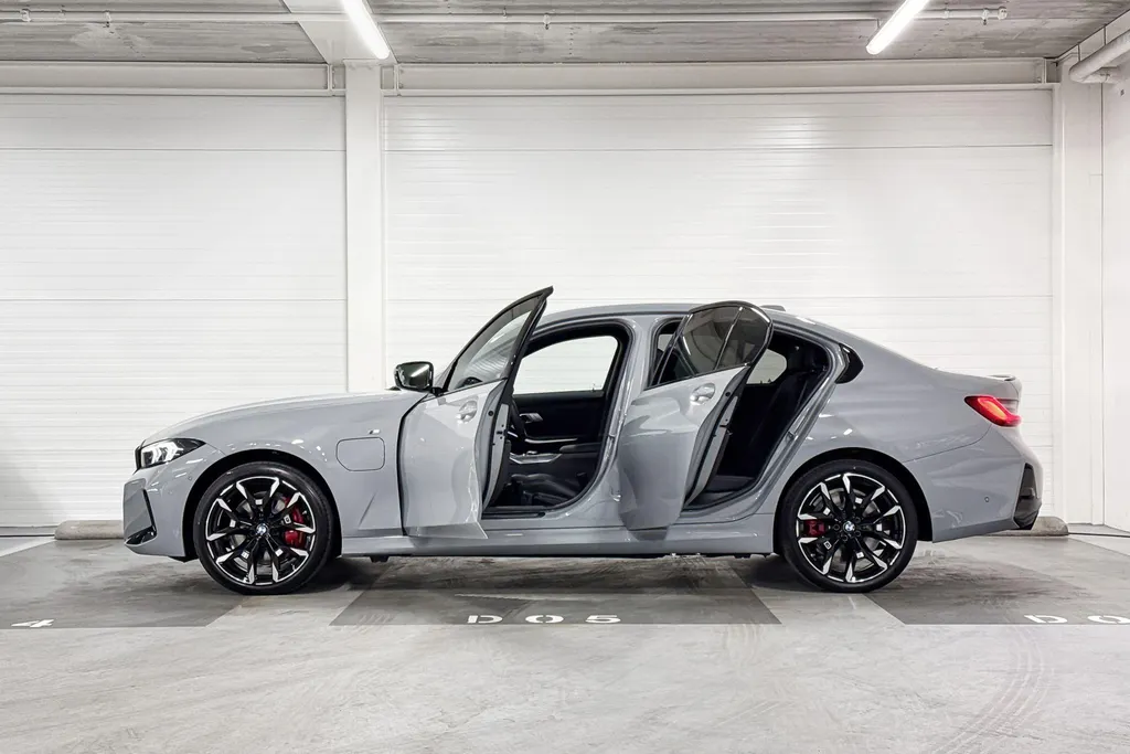 BMW 3 Serie Sedan 330e