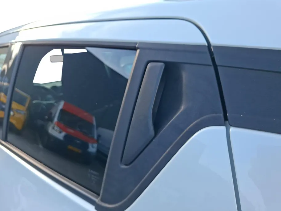 Suzuki Swift 1.2 Select | Dealeronderhouden | Navigatie | Trekhaak | Stoelverwarming