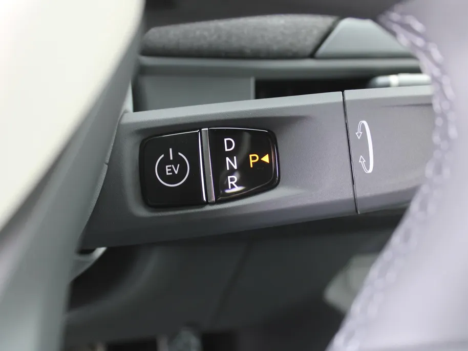 Kia EV3 GT-Line Business Edition 81.4 kWh | Nieuw | Direct leverbaar | Actieradius tot 563 km (WLTP) | 18% bijtelling | Gratis metallic lak t.w.v. € 795! |