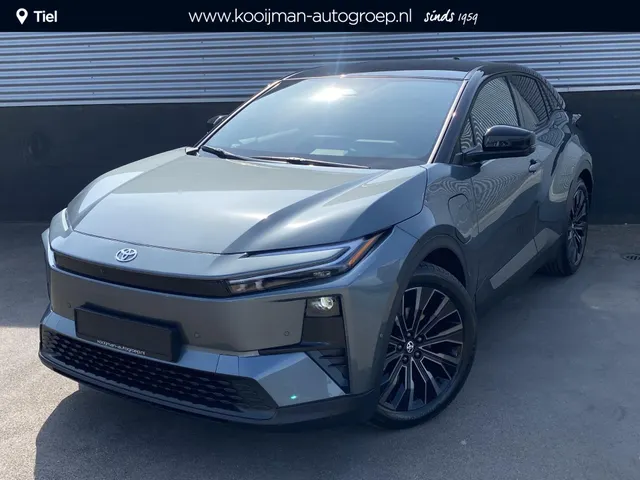 Toyota C-HR+