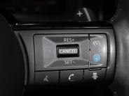 Nissan QASHQAI 1.3 MHEV Xtronic Tekna | 1800kg trekgewicht | Automaat | Trekhaak | 360grd Camera | Apple carplay & Android auto | Stoel-, voorruit- en Stuurverwarming | Head-up display | LM wielen |