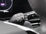 Kia Niro EV Edition Advanced 64.8 kWh | Stuur-/stoelverwarming | Elektr. stoelverstelling | Camera | Cruise adapt. | 17'LM | Clima | 17% bijtelling |