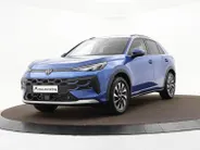 Volkswagen T-Roc Life First Edition 1.5 eTSI 116 PK 7 versn. DSG · Comfort Pakket · Trekhaak · Voorraad OUTLET · Prijs is inclusief inruilpremie ·