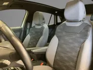 Volkswagen ID.4 52 kWh 170PK · Panoramadak · Apple/Android Car Play · Camera + Parkeersensoren · SOH 92.3%