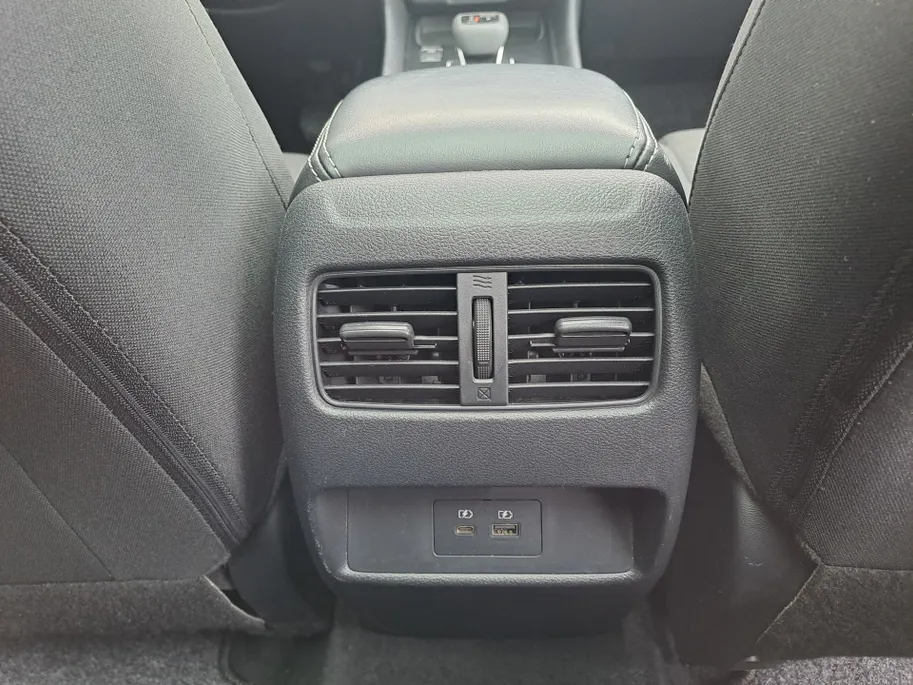 Nissan QASHQAI 1.3 MHEV Xtronic N-Connecta | Apple Carplay/Android Auto | Navi | 360 Camera | Automaat | Pano Dak | Cruise control adaptief