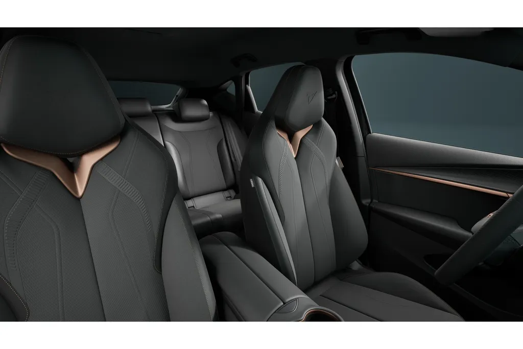CUPRA Tavascan Business | Achteruitrijcamera | Digitaal instrumentenpaneel (Virtual Cockpit) | Draadloze Apple CarPlay™, Android Auto™