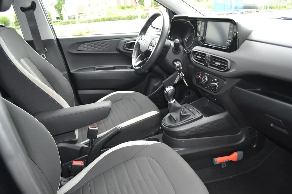 Hyundai i10 1.0I COMFORT|CARPLAY|CRUISE|NL AUTO