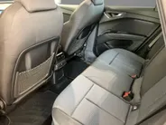Audi Q4 Sportback e-tron 40 Advanced 204pk 82 kWh · Panoramadak · Trekhaak · Stoelverwarming · Apple/Android Car Play · Sportstoelen · Navigatie ·