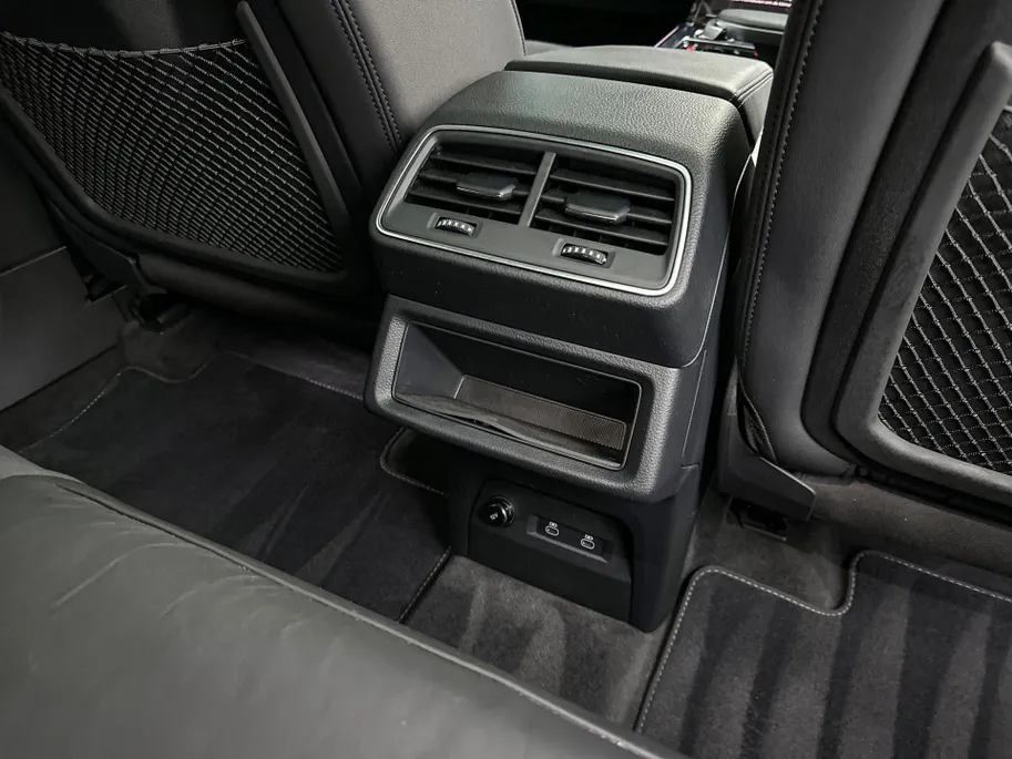Audi Q8 Sportback e-tron 55 quattro S Edition Competition 115 kWh