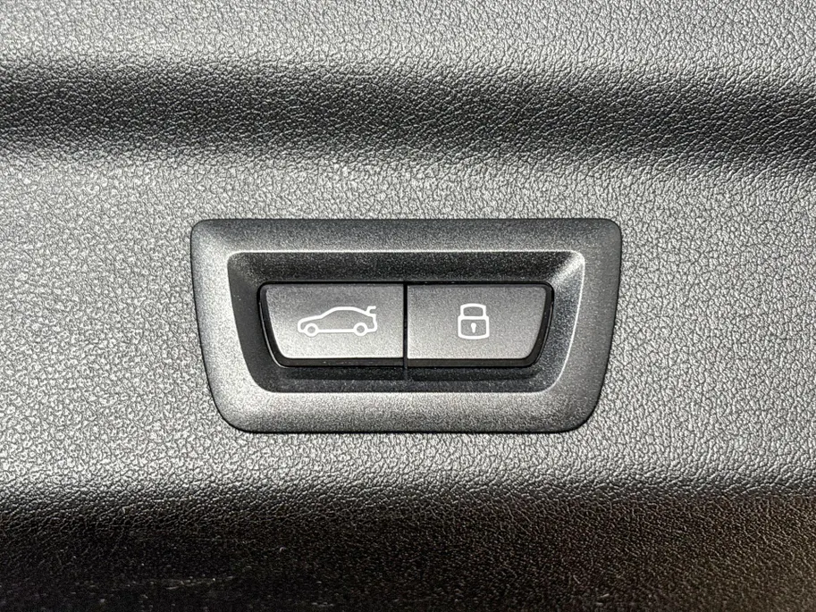 BMW iX1 xDrive30 67 kWh M Sport Edition