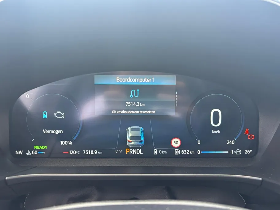 Ford Kuga 2.5 PHEV ST-Line X | NIEUWSTAAT! | Panoramadak | Elektr. Trekhaak | Winter Pack |  B&O Sound | Elektr. Achterklep | Fabrieksgarantie! |