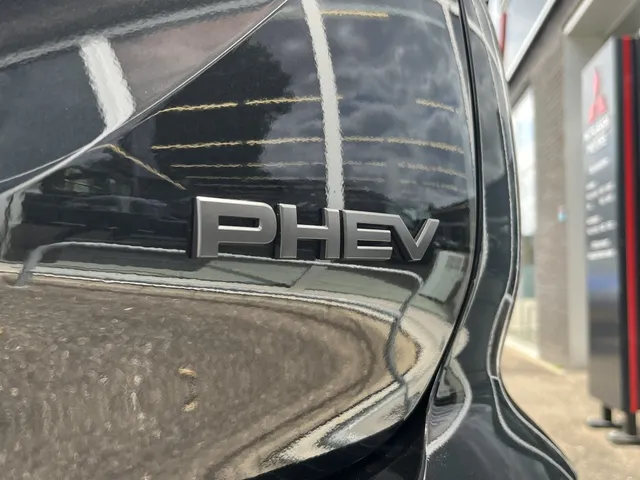 Mitsubishi Outlander 2.4 PHEV Black Edition