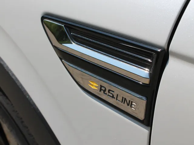 Renault Arkana 1.6 E-Tech Hybrid 145 R.S. Line | navigatie | lederen bekleding | BOSE audio